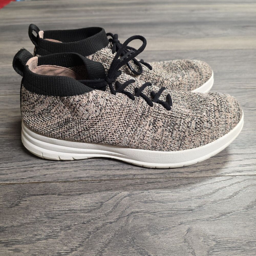 FitFlop Sneaker Mid Tops Stretchy Material Beige/black With Gold Shimmer Sz 8.5